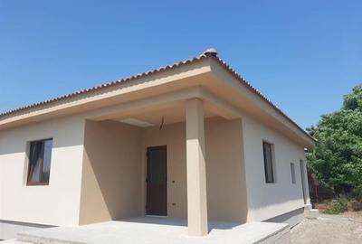 Casa individuala com Peciu Nou-  loc. Dinias - 6