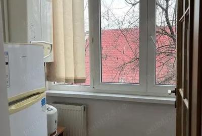 Garsonieră decomandată în Nicolina - 6