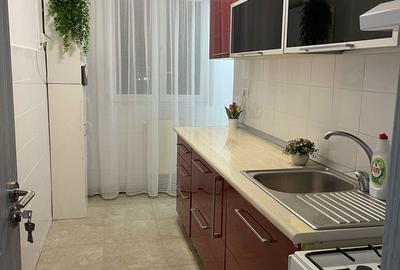 Apartament cu 2 camere decomandat în 1 Mai - 7