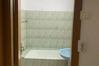 Apartament cu 2 camere decomandat în Republicii - 5