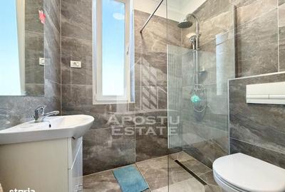 Casă cu 4 camere cu Teren 300 Mp în Remetea Mare - 20