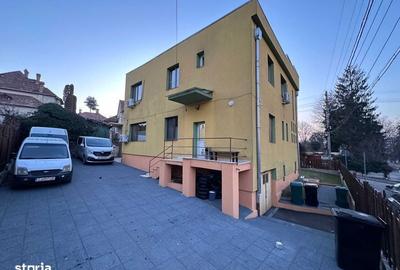 Casă cu 4 camere cu Teren 200 Mp în Andrei Mureșanu