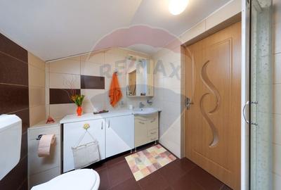 Casă individuală cu 6 camere cu Teren 155 Mp în Central - 27