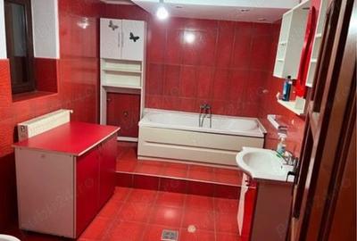 Casă cu 4 camere în Central - 4