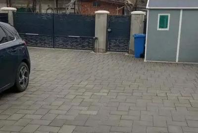 Casă cu 5 camere cu Teren 300 Mp în Rădăuți - 1