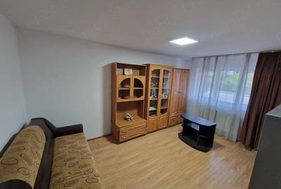 Apartament cu 3 camere decomandat în Central - 2