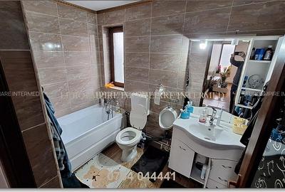 Casă cu 5 camere cu Teren 540 Mp în Km 5 - 7