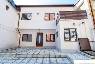 Casă individuală cu 6 camere în Lacul Tei