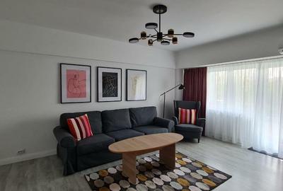 Apartament cu 2 camere decomandat, mobilat în Unirii