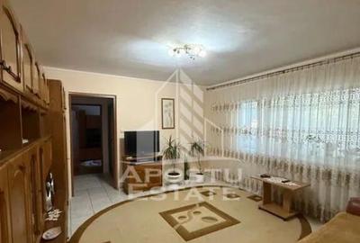 Apartament 2 camere, mobilat, zona Buziasului
