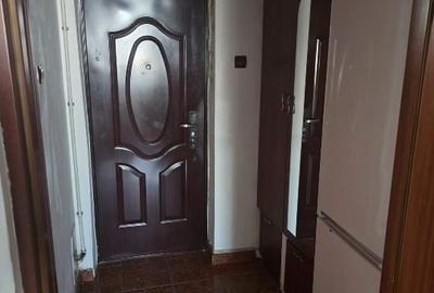 Garsonieră decomandată, mobilată în Central - 2