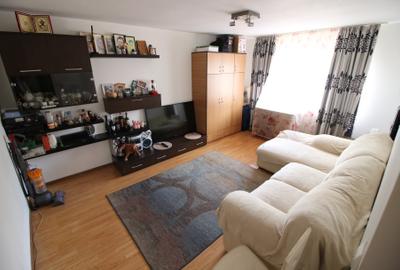 Apartament cu 2 camere decomandat, mobilat în - 1