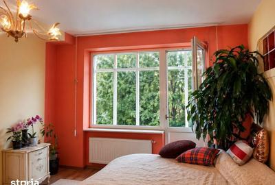 Apartament cu 3 camere în Central