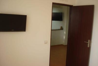 APARTAMENT 3 CAMERE NAVODARI - 2