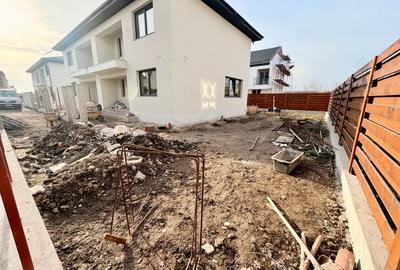 Casa P+1+Pod. 3 cam. Util 110mp. Teren 237mp - 1