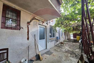 Casă cu 3 camere cu Teren 475 Mp în Central - 3