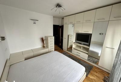 Apartament cu 2 camere decomandat în Școlilor - 10