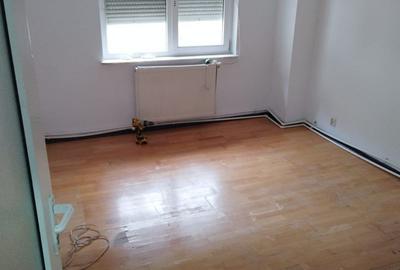 Apt 3 cam Maratei (Traian) decomandat 70 mp, Cod 158109 - 2