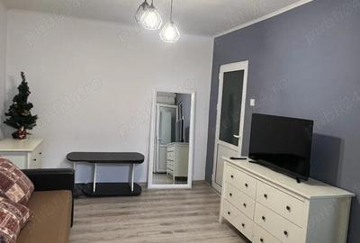 Inchiriez Garsoniera - 4