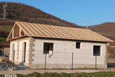 Casă cu 3 camere cu Teren 90 Mp în Hărău - 4