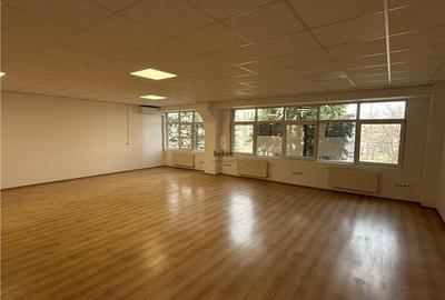 Spatii Birouri - 70 mp - zona Industriala Est- Utilitati incluse - 3