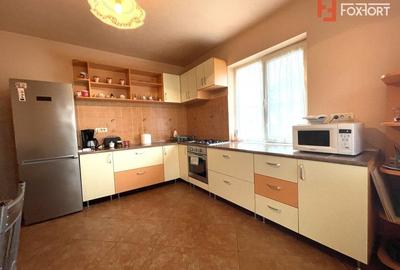 Casă individuală cu 7 camere cu Canalizare în Dumbrăvița - 19