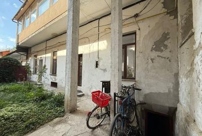 Casa cu 2 camere, semidecomandat, 50mp utili - zona Traian OCAZIE ! - 10