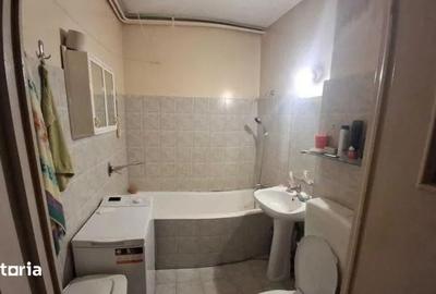 Apartament cu 2 camere semidecomandat în Jilava