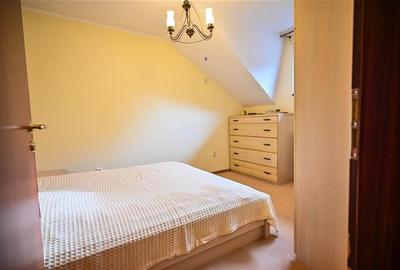 Film! Resedinta eleganta, accesorizata, in frumoasa statiune Poiana Brasov. - 18