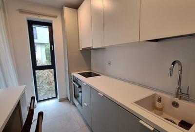 Timpuri Noi- Metrou - 13