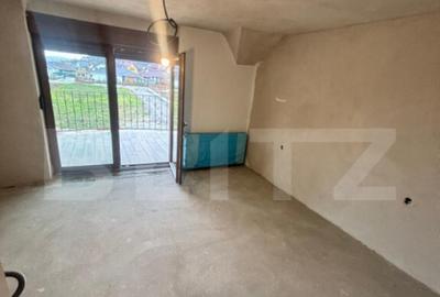 Casă cu 5 camere cu Teren 5000 Mp în Unirea - 22