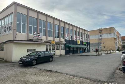 Spațiu comercial, de 1,200 mp, în Codlea - 2