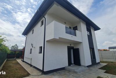 Casă cu 4 camere în Berceni - 2