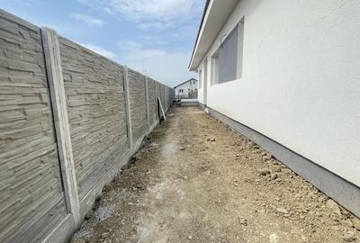 Casă individuală cu 3 camere cu Canalizare în Bucovăț (Remetea Mare) - 22