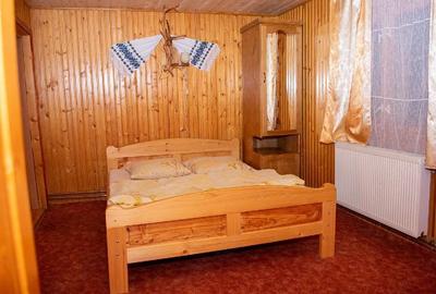 Casă cu Teren 400 Mp în Vârtop - 2