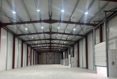 Spațiu industrial, de 1,600 mp, în Industriilor - 2