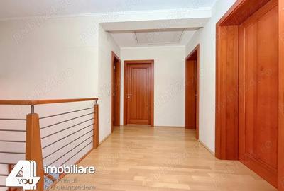 Casă cu 7 camere cu Teren 500 Mp în Aradul Nou - 16