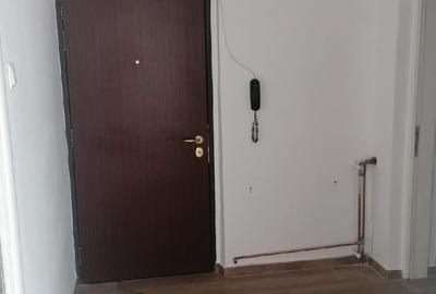 Apartament cu 4 camere semidecomandat în Armeneasca - 10
