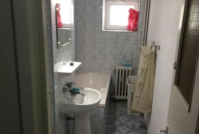 Costin Georgian metrou, bl.1986 reabilitat,decomandata,balcon,geam la baie. - 4