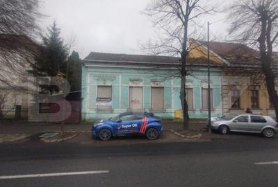 Casă cu 2 camere cu Teren 60 Mp în Central - 2