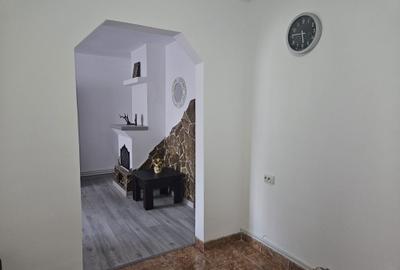 Apartament cu 2 camere semidecomandat în Fălticeni - 12