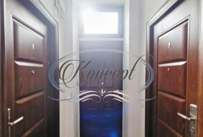 Investitie ideala: casa cu 2 unitati locative si curte, str. - 14