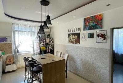 Apartament cu 2 camere decomandat în Ferneziu - 1