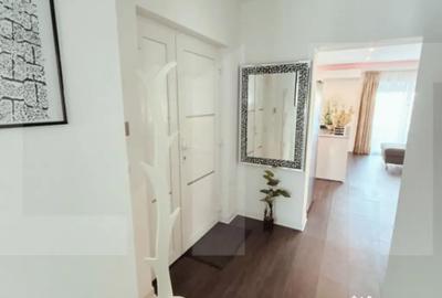 Casă cu 5 camere cu Teren 303 Mp în Moșnița Veche - 2