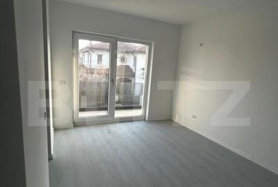 Casă cu 5 camere cu Teren 627 Mp în Corbeanca