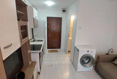 Garsonieră decomandată în Nicolina - 2