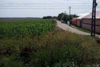 Teren de 7500 mp, în Central - 1