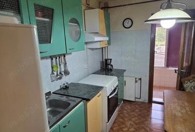 Apartament cu 3 camere decomandat în Aradului - 3
