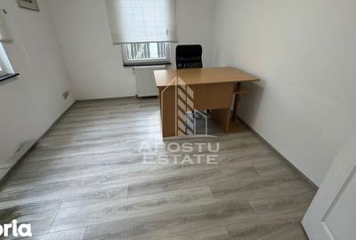 Casă cu 5 camere cu Teren 350 Mp în Soarelui - 8
