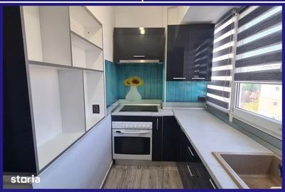 Apartament cu 3 camere decomandat în Rovine - 3